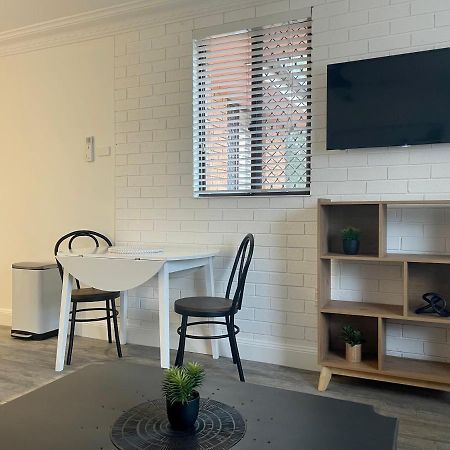Estelle Kramer Motel Armidale Bagian luar foto